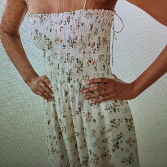 Reformation Sable Dress - Picture 2 of 6